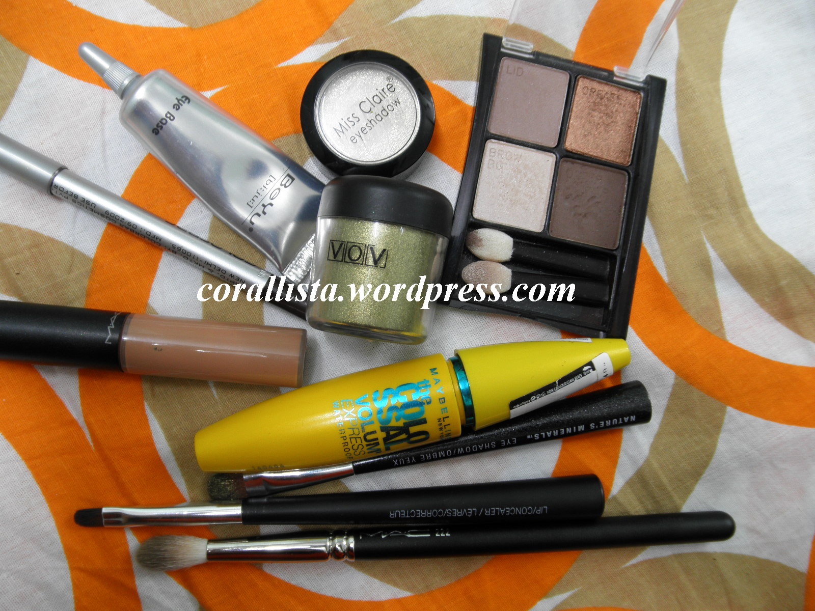 eyes makeup tips, eyes dark makeup smokey, eyes makeup brown, eyes makeup cat, eyes makeup, eyes makeup product-10